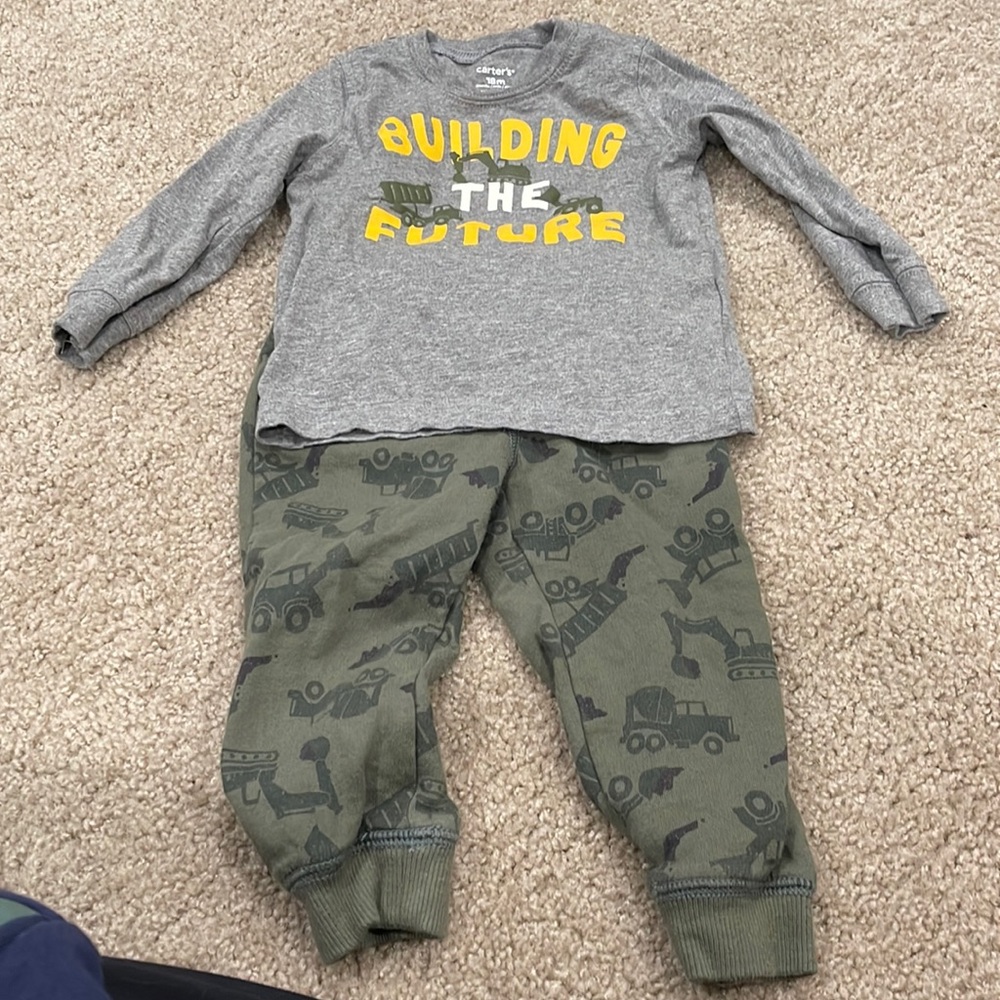 18M Outfit